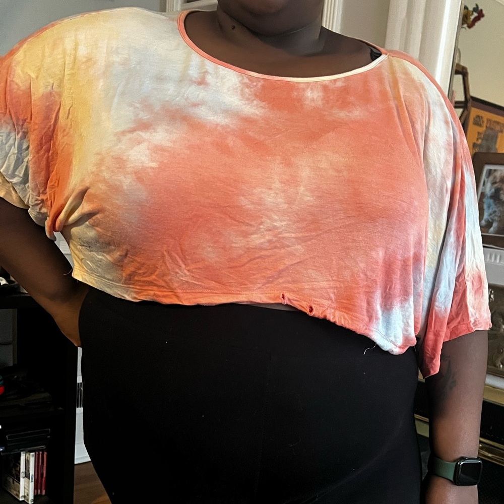 Fashion nova oversized tie-dye crop top